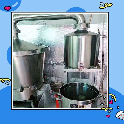 廠家直銷白酒發酵存儲設備不銹鋼大型釀酒設備酒廠蒸餾器釀酒設備